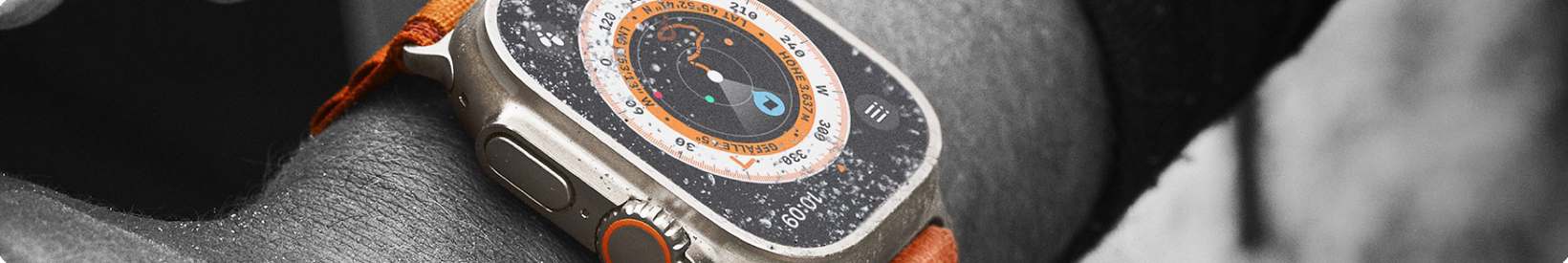 Header für Apple Watch Ultra mit Uhr am Handgelenk